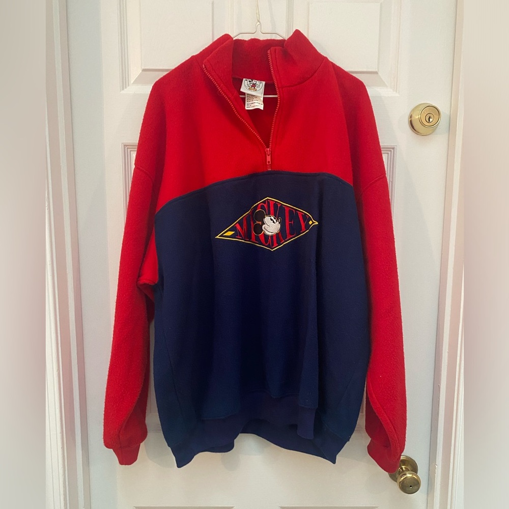 Vintage Disney Men's Red and Navy Quarter Zip-Up Fleece - Large